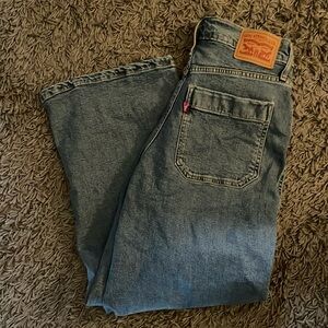 Levis Mile High Cropped Wide Leg